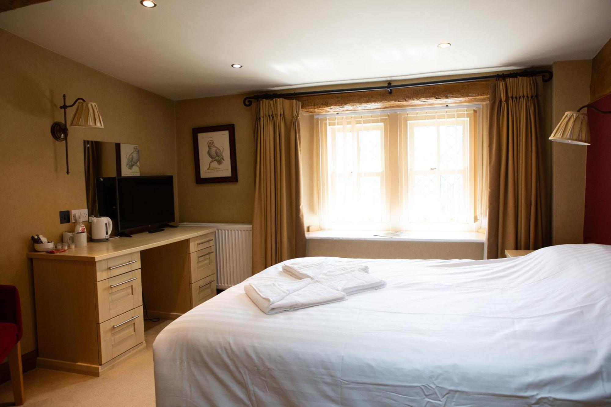 Coach House Hotel Bentham Luaran gambar